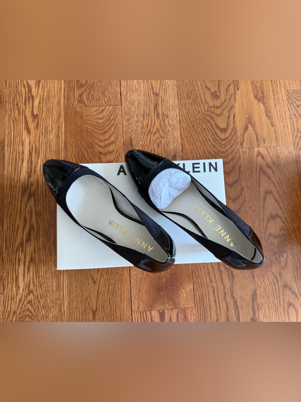 Brand new - Anne Klein Black Patent Pointed-Toe Ballet Flats